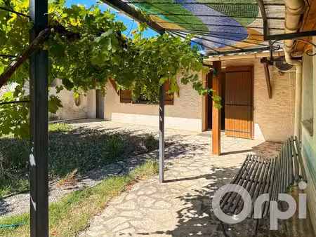 maison à vendre avec dépendances avec grand garage en sous sol