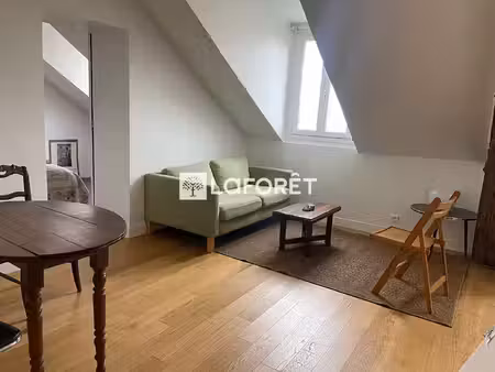 paris 03 - rue des francs-bourgeois - deux pieces meuble - 33.98m²