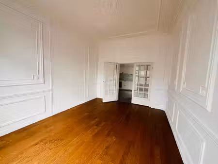 hyper centre appartement t2