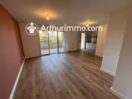 appartement t3 traversant + loggia - trévoux