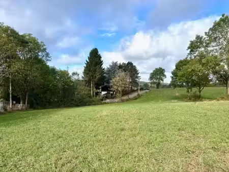 beau terrain de 35 a en zone d'habitat à magoster (rendeux)