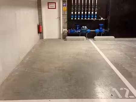 parking/boxe de garage