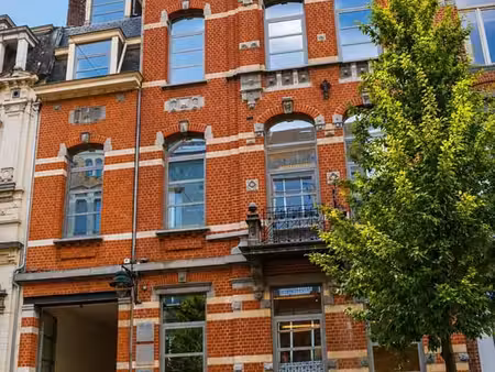 office to let