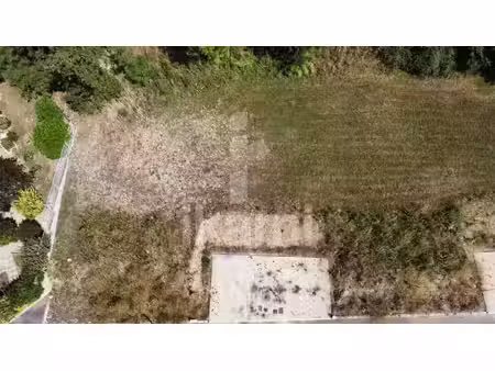 terrain constructible viabilisé à vendre