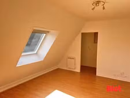 location appartement 2 pièces à saint-jacques-de-la-lande (35136) : à louer 2 pièces / 33m
