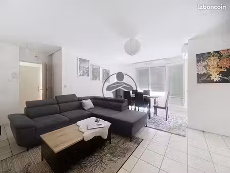 appartement 3 pièces 57 m²
