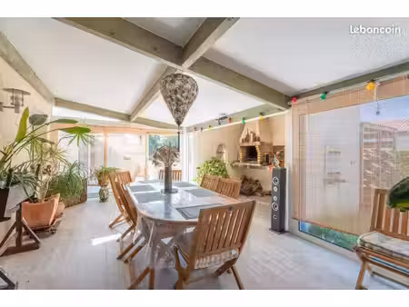 belle proprieté 180m² proche montendre