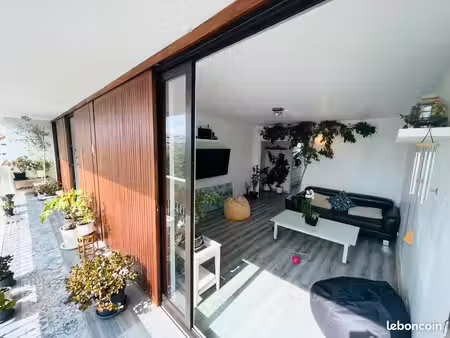 appartement 4 pièces – 80 2 m² – dernier étage – grand balcon – saint-cyr-l’école