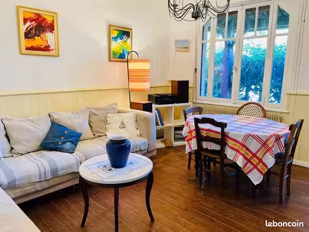 maison meublée t3 en bail mobilité/ bord du bassin arès