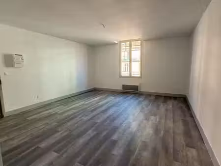 grand studio 40 m² rue françois chénieux