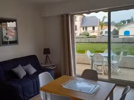 t2 coquet entièrement rénové à pornichet