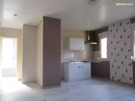 appartement 38m²  cave 16m²