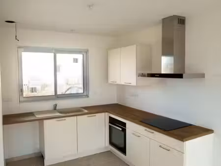 maison neuve 92 m² – 3 chambres – jardin clos– dpe a – niort nord