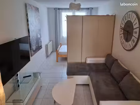 appartement meublé t1 au rez-de-chaussée