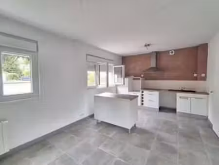location appartement 4 pièces à saint-brevin-l-ocean (44250) : à louer 4 pièces / 79m² sai