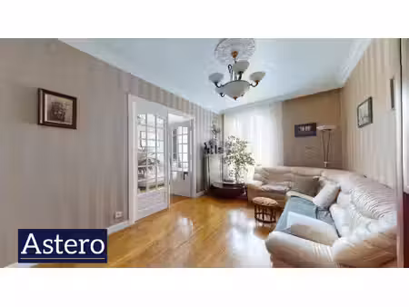 appartement 3 pieces de 77m2 proche bois de boulogne