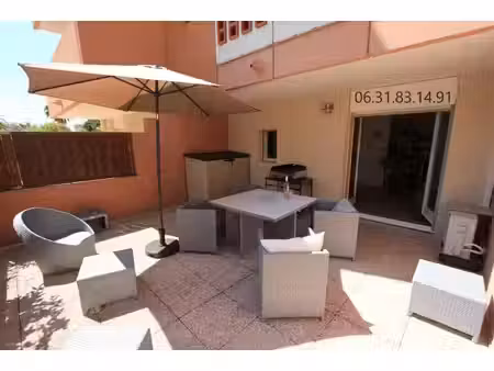 sainte-maxime appartement rénové en exclusivité à 200?m de