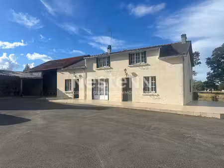 maison à limerzel - calme et dépendances sur 5 000 m² - 138 m² - 4 chambres