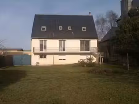 location maison à bourseul (22130) : à louer / 123m² bourseul