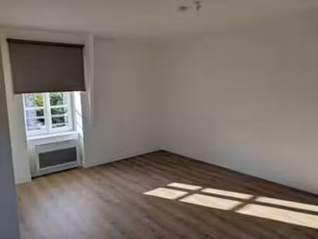 location appartement t1 à cancale (35260) : à louer t1 / 40m² cancale