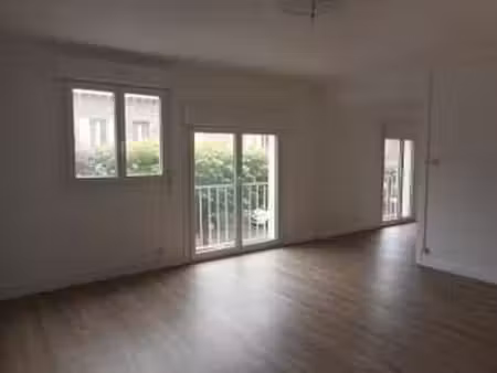 location appartement 3 pièces à saint-brieuc (22000) : à louer 3 pièces / 75m² saint-brieu