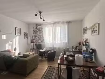 location appartement 2 pièces meublé à caen (14000) : à louer 2 pièces meublé / 32m² caen