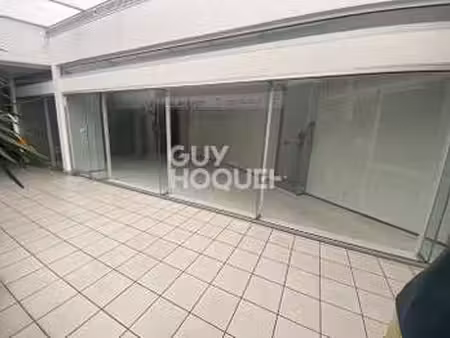 location bureaux et commerces à saint-quay-portrieux (22410) : à louer / 42m² saint-quay-p