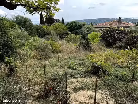 vente terrain 550 m² à la penne-sur-huveaune (13821)  249 000 €