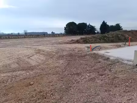 vente terrain 350 m² à marsillargues (34590)  179 900 €