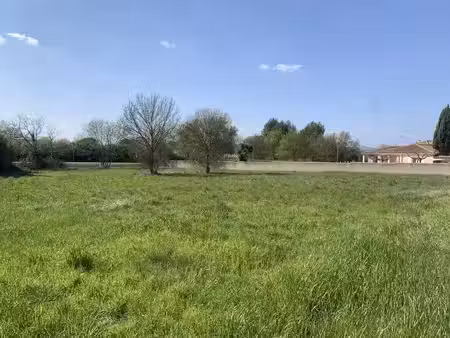 vente terrain 700 m² à sommieres (30250)  165 000 €