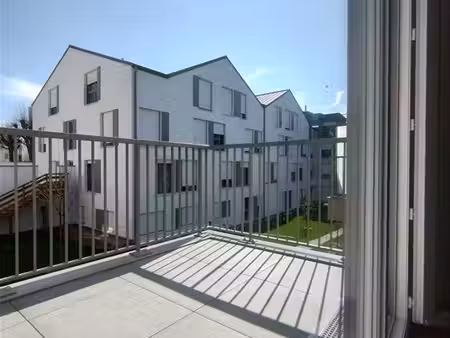 appartement - rdc - 40 m2 - 2 pièces - non meublé