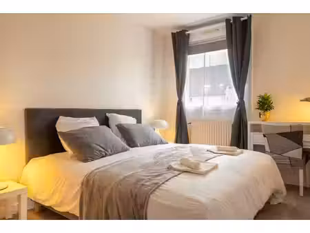 à louer : chambre de 10 27 m² à évry courcouronnes - réf. 17410
