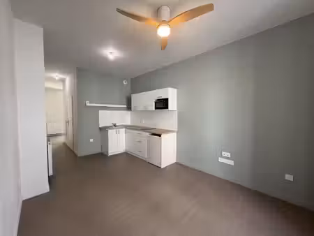 t1 bis entièrement rénové - 24 rue abbé grégoire - proche gem