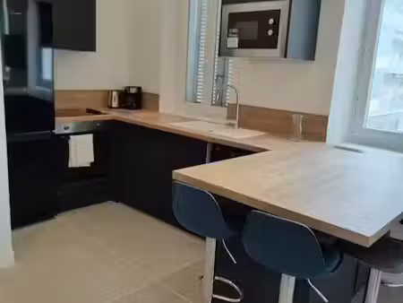 location meublée appartement 2 pièces 31 m² à marseille 6ème (13006)  850 €