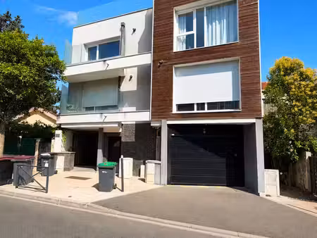 ** appart studio de 29m2 avec balcon **