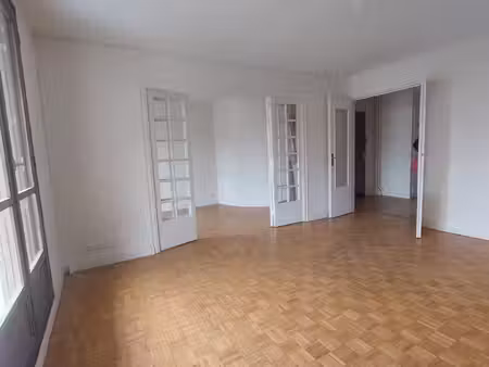 appartement à louer pour famille avec enfant 3 pièces à viro