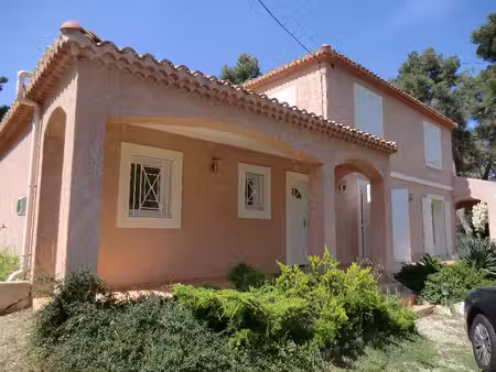 les pennes mirabeau - les barnouins villa t5 + jardin