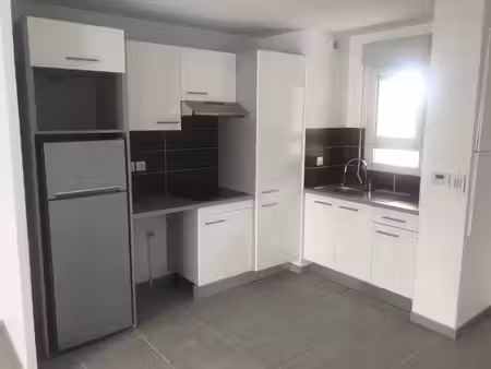 location maison 3 pièces 59 m² à saint-sauveur (31790)