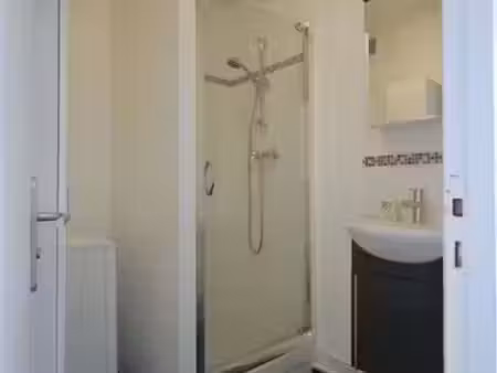 location meublée appartement 2 pièces 32 m² à ivry-sur-seine (94200)  1 050 €