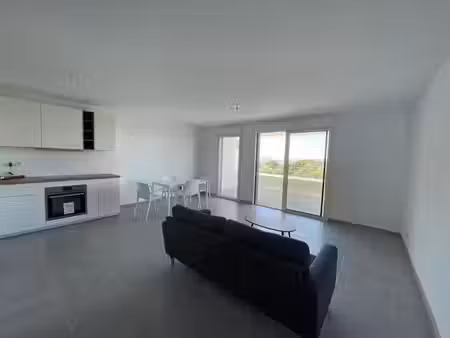 location meublée appartement 3 pièces 70.18 m² à marseille 9ème (13009)  1 340 €