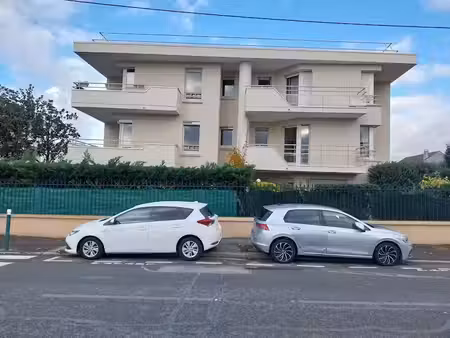 location appartement 3 pièces 66 m² à noisy-le-grand (93160)  1 415 €