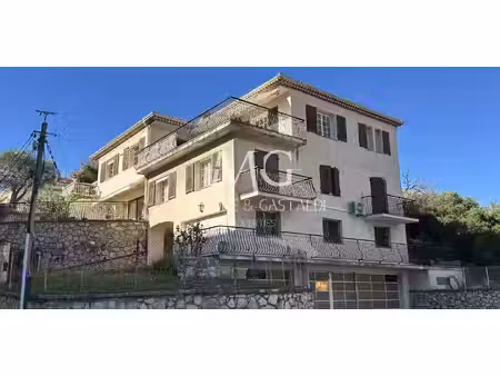 propriété avec piscine petit-juas - cannes (06)