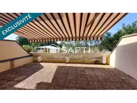 terrasse plein sud  calme et beaux volumes