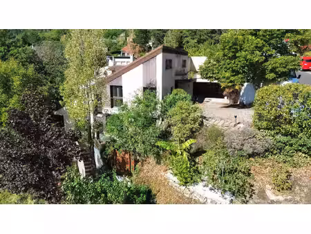 maison d'architecte au cœur de gravenoire 63122
