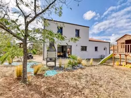 vente maison à la boissière-de-montaigu (85600) : à vendre / 115m² la boissière-de-montaig