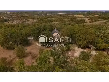 maison en pierre du xviiie siècle – 230 m² – 5 chambres – 8 5 hectares