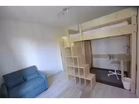 location meublée appartement 1 pièce 28 m² à grenoble (38000)  600 €