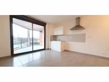 appartement onet le chateau - 2 pièce(s) - 33.53 m² - normes bbc et thpe dans un éco-quart