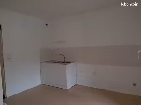 appartement 3 pièces 75 m²