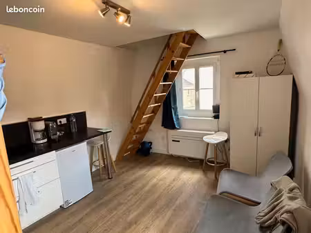 rare : studio climatisé avec grande mezzanine